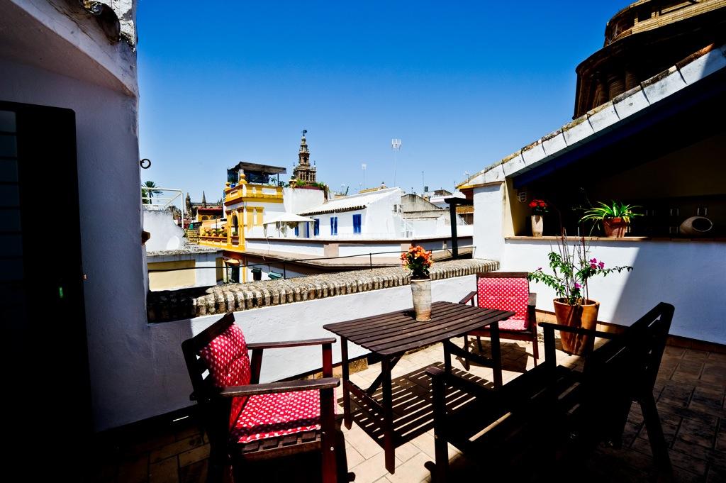 Apartamentos Suites Santa Cruz Seville Luaran gambar